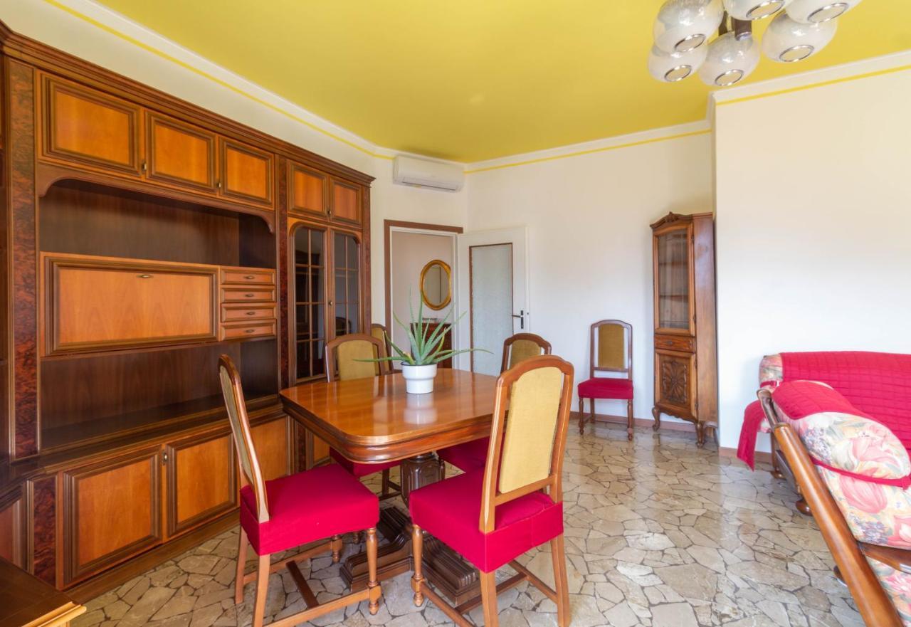 Mamma Ciccia Holiday Home - Casa Imperia Mandello del Lario Buitenkant foto