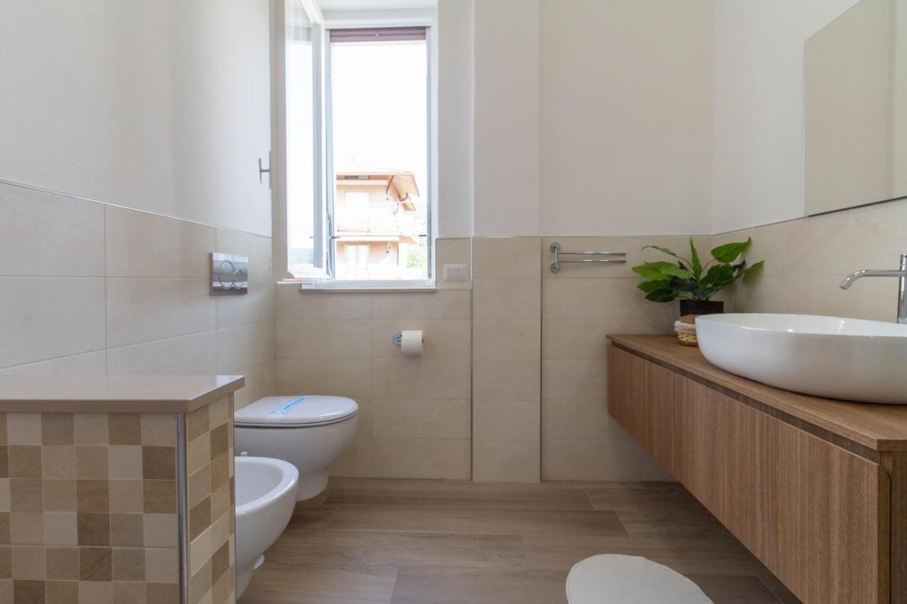 Mamma Ciccia Holiday Home - Casa Imperia Mandello del Lario Buitenkant foto