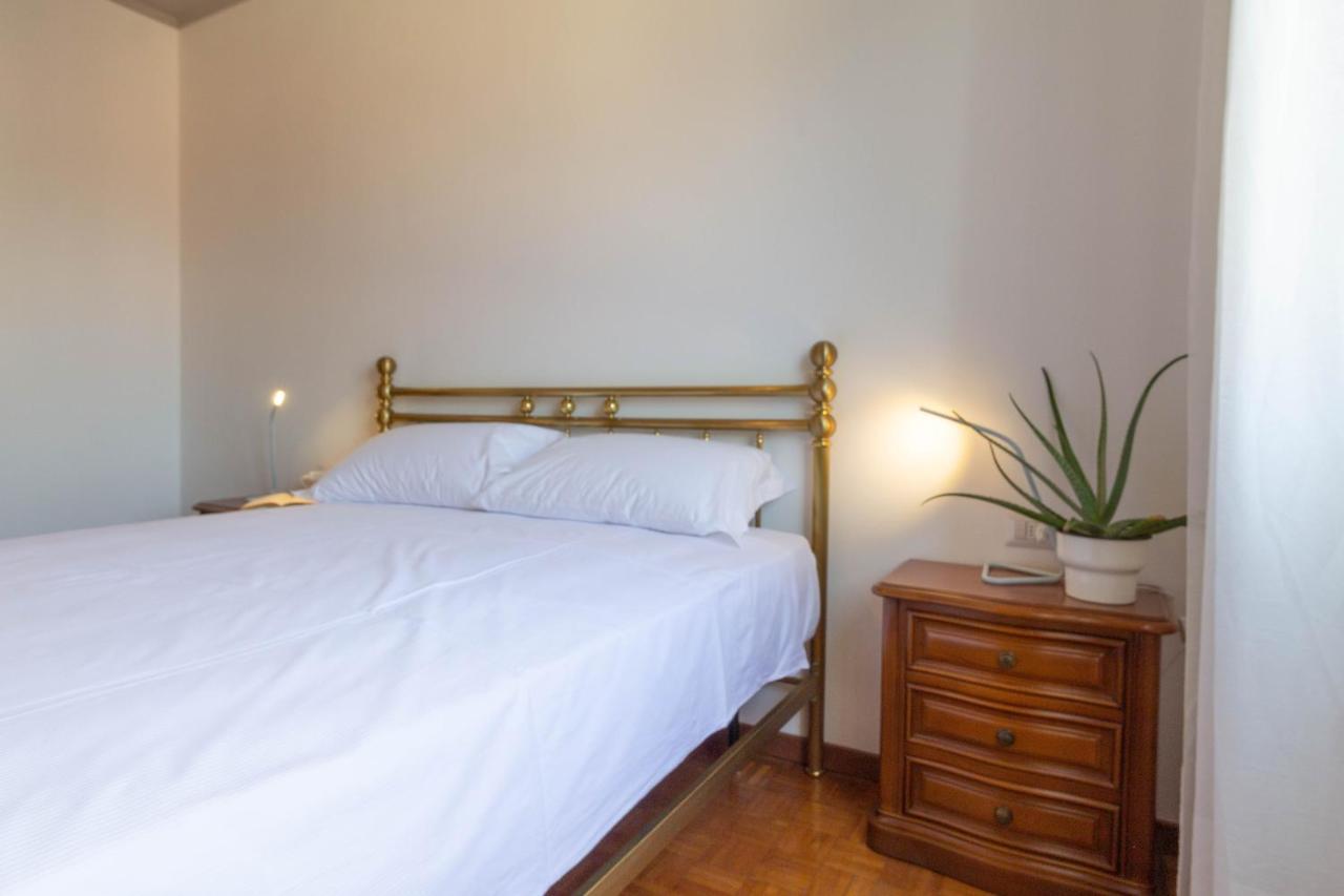 Mamma Ciccia Holiday Home - Casa Imperia Mandello del Lario Buitenkant foto