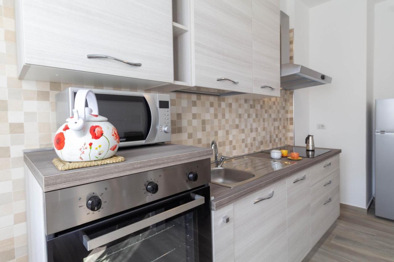 Mamma Ciccia Holiday Home - Casa Imperia Mandello del Lario Buitenkant foto
